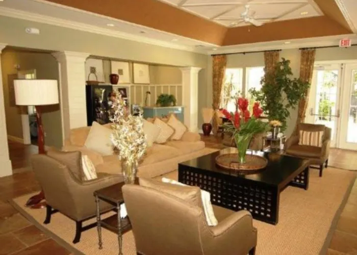 Lucaya Village Resort